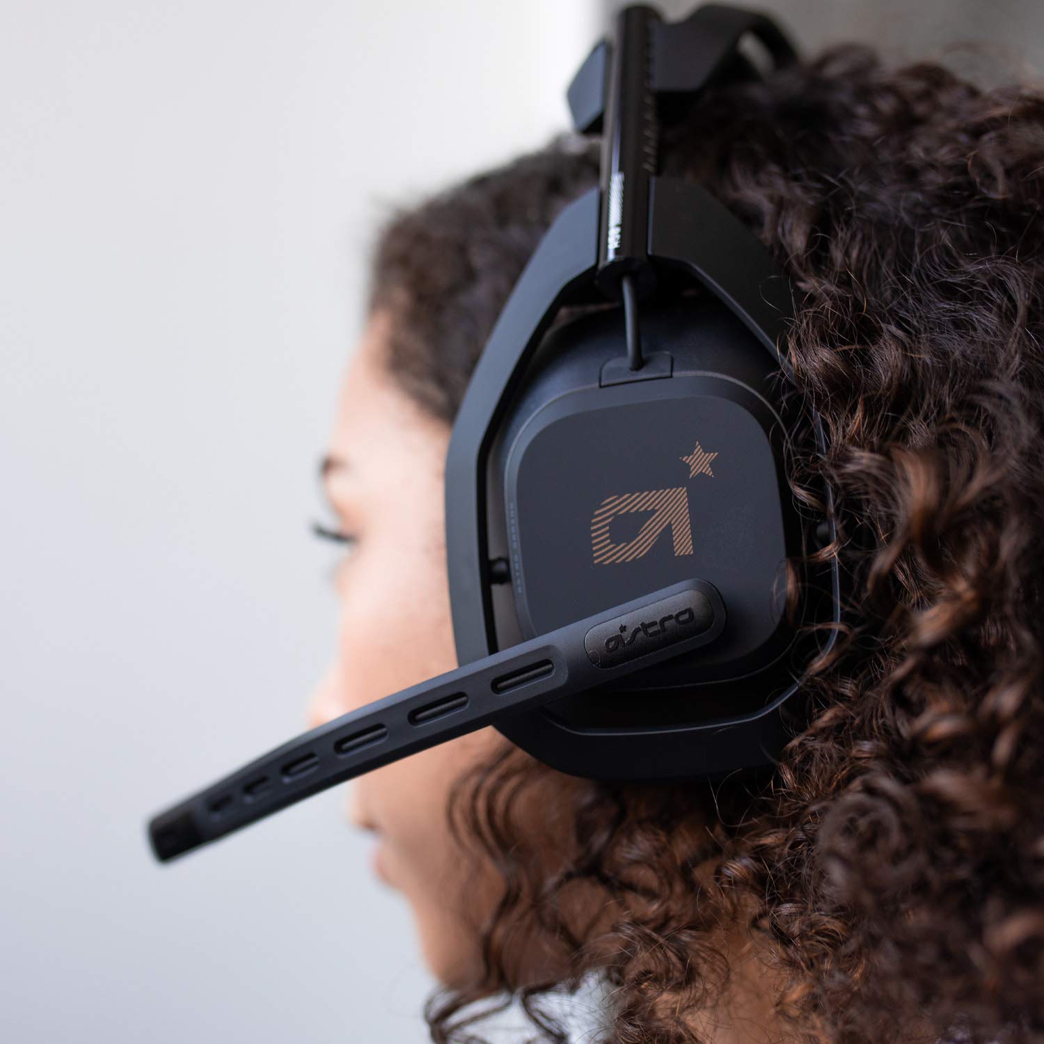 ASTRO Gaming A50 Wireless Headset + Base Station Gen 4 - Compatible with Xbox Series X|S, Xbox One, PC, Mac - Black/Gold ASTRO Gaming A50 Wireless Headset + Base Station Gen 4 - Compatible with Xbox Series X|S, Xbox One, PC, Mac - Black/Gold Xbox Series X|S, Xbox One & PC PlayStation 5, PlayStation 4 & PC