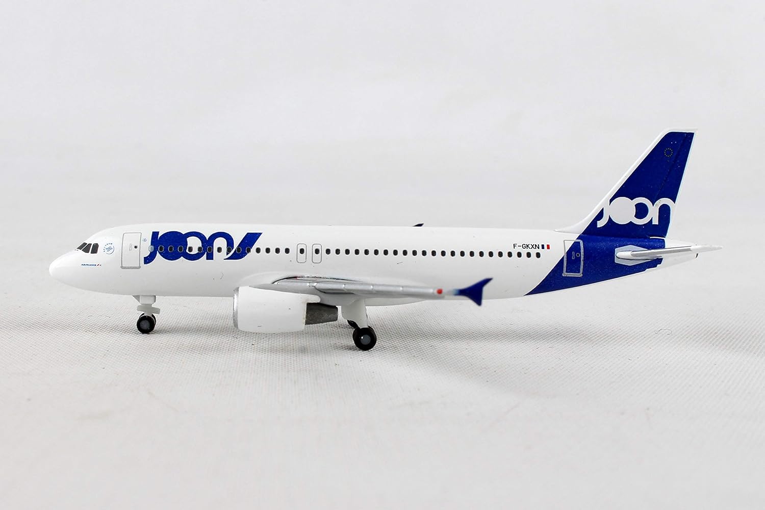 A320 Joon, Colour