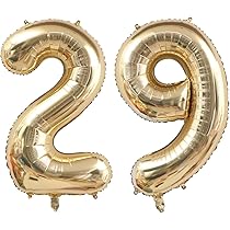 92e Anniversaire Avec Des Chiffres Blanc Nuage | Vecteur Premium