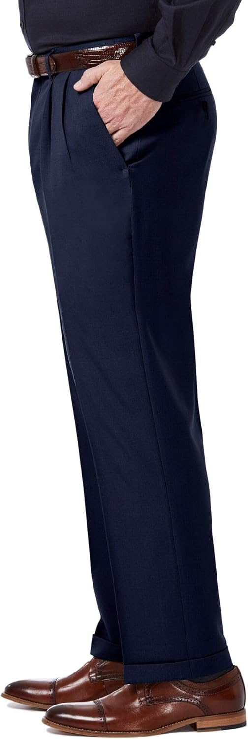 Haggar Men's Premium Comfort Classic Fit Pleat Expandable Waist Pant at  Men’s Clothing store