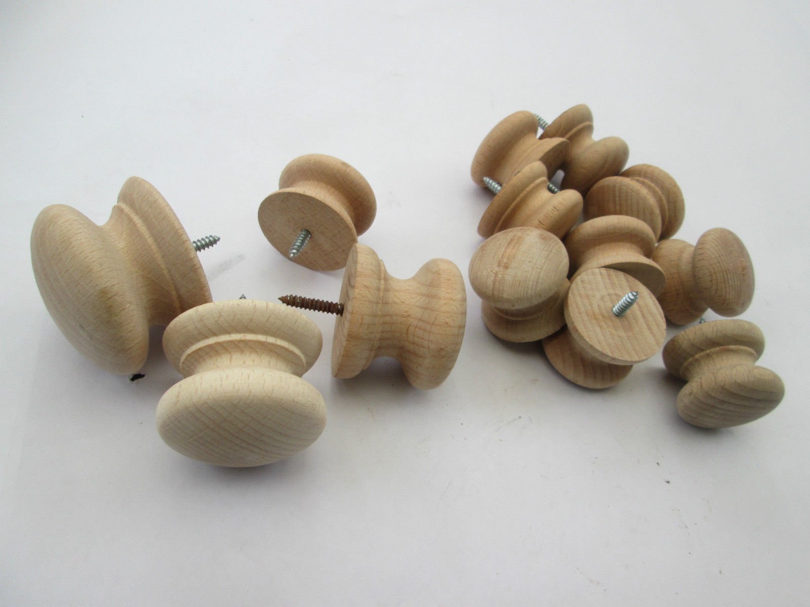 IRONMONGERY WORLD®10 x Natural Plain Wood UNVARNISHED Wooden Round Beech Cupboard Cabinet Chest Drawer Kitchen Door KNOB Handles (40MM Beech KNOB)