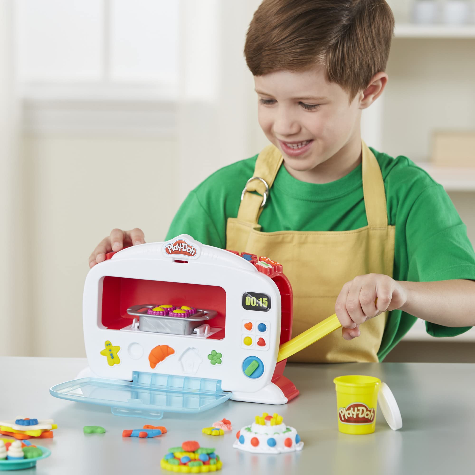 Play-Doh Kitchen Creations Magical Oven Play Food Set for Kids 3 Years and Up with Lights, Sounds, and 6 Colors (Amazon Exclusive)