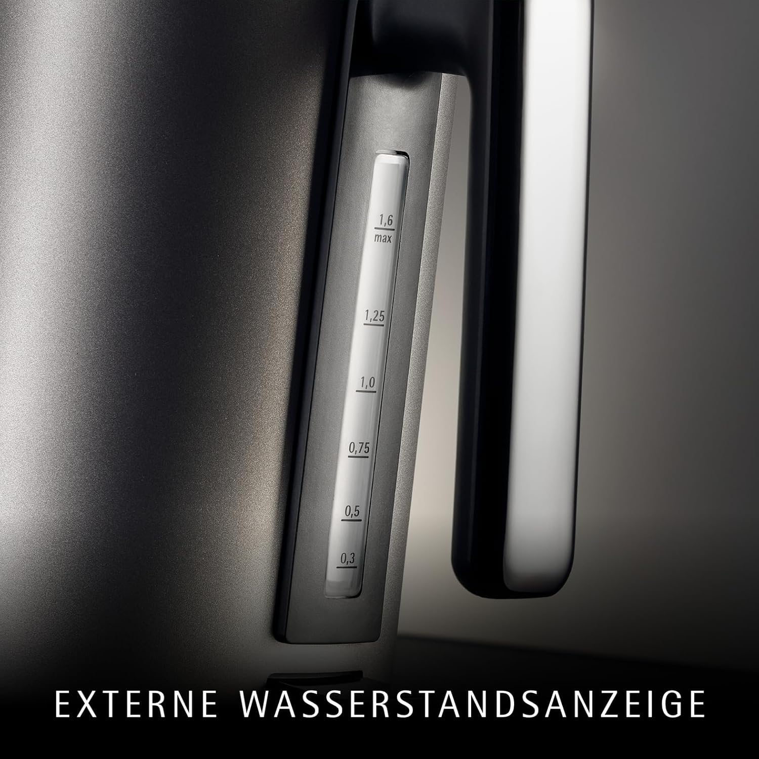 WMF Lono Silk Edelstahl Wasserkocher 1,6 L, kabelloser elektrischer Wasserkocher 2400 W mit Kalkfilter, 360°-Sockel, Anti-Fingerabdruck-Effekt, Einhand-Deckel & externer Wasserstandsanzeige 8