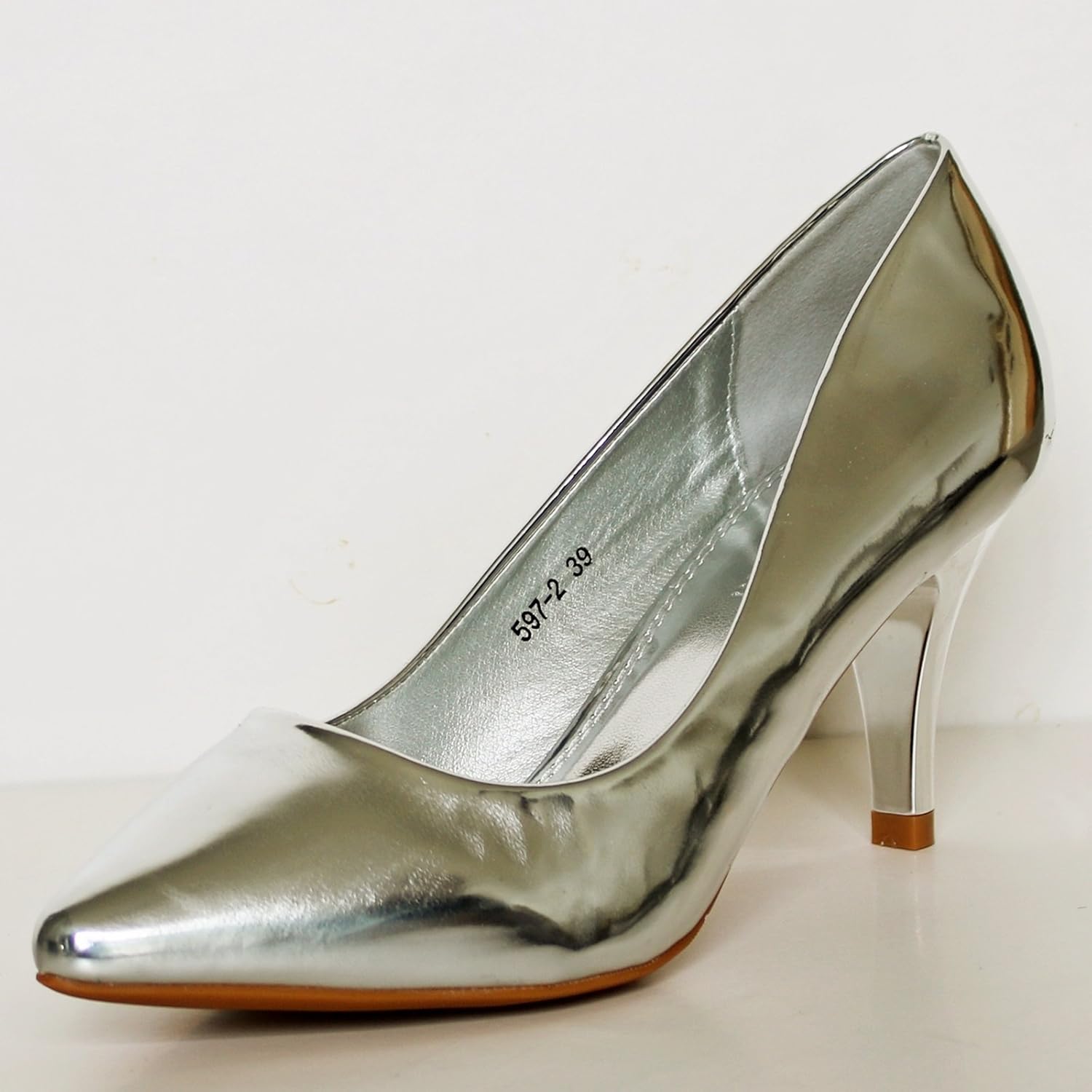 mid heel patent court shoes