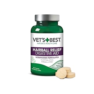 Vet's Best Cat Hairball Relief Digestive Aid| Vet Formulated Hairball Support Remedy | Classic Chicken Flavor