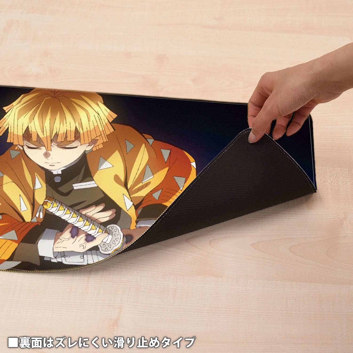 Amazon Co Jp グルマンディーズ バンダイ 鬼滅の刃 デスクマット 我妻善逸 あがつま ぜんいつ Kmy 27b ピンク ホーム キッチン