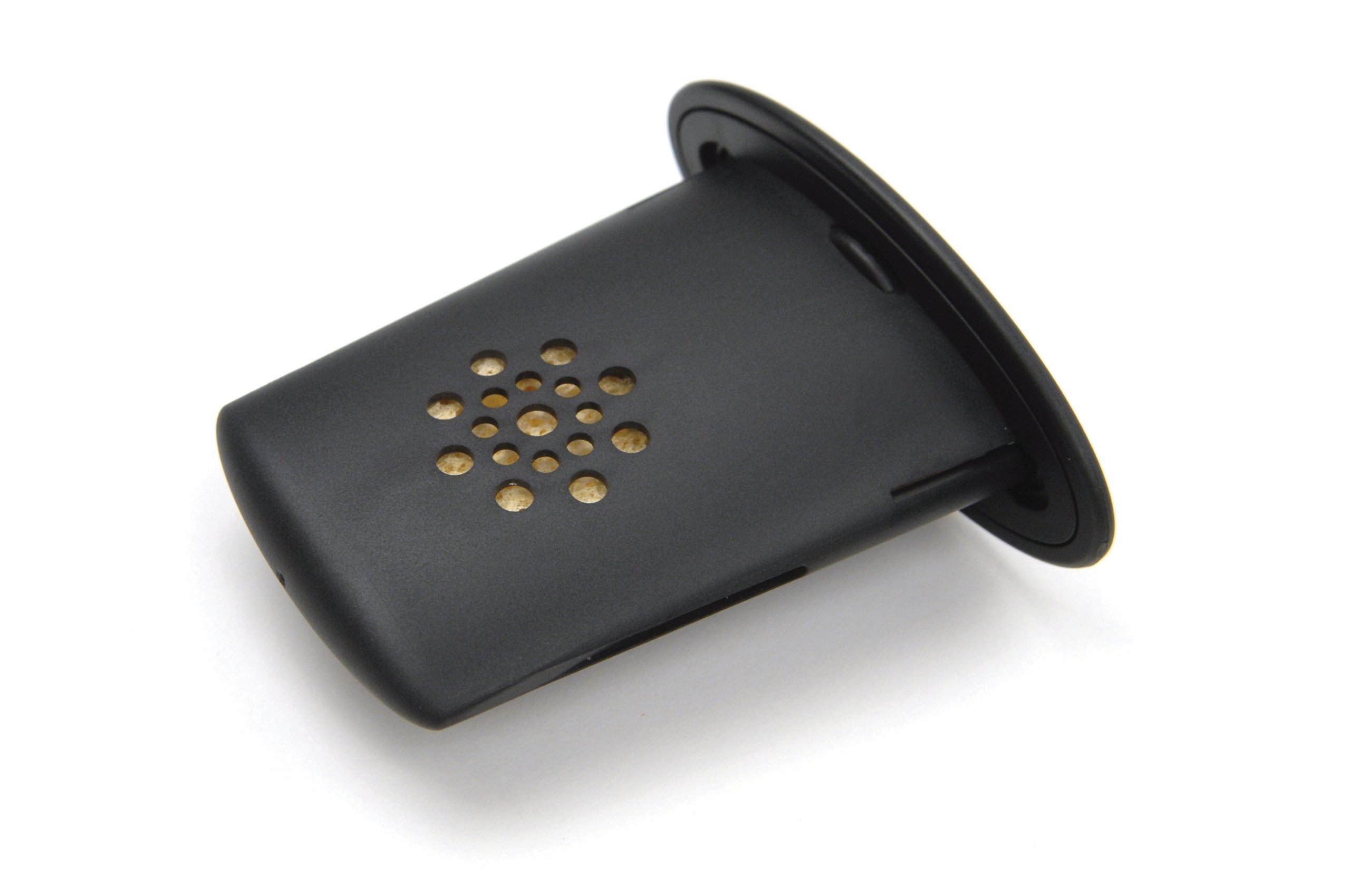 D’Addario Acoustic Guitar Humidifier Releases Moisture Slowly and