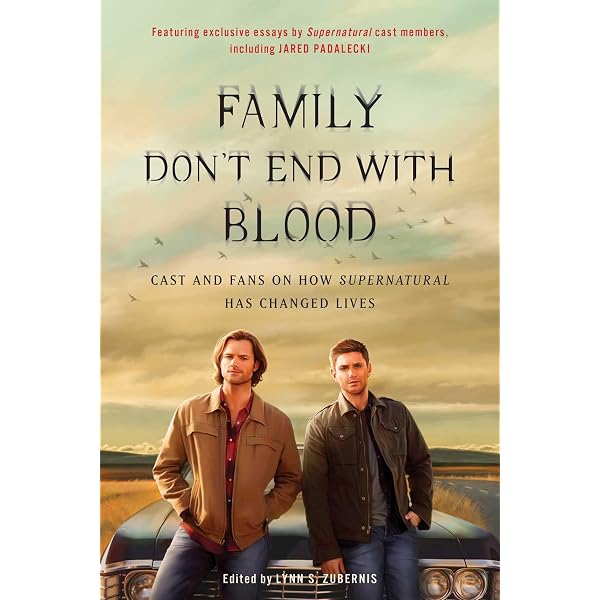 Schlüsselanhänger 'Family Don't End With Blood' | Edelstahl, 5 X 1,2 Cm | Supernatural Fan Geschenk | Mit Samtbeutel
