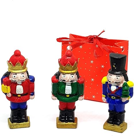 Addobbi Natalizi In Inglese.Takestop Schiaccianoci Calamita Set 3 Pezzi Calamite 6 5cm Soldatino Schiaccia Noci Stile Inglese Decorazione Frigo Casa Cucina Soldato Tradizionale Addobbi Natale Decori Natalizi Colore Casuale Amazon It Casa E Cucina