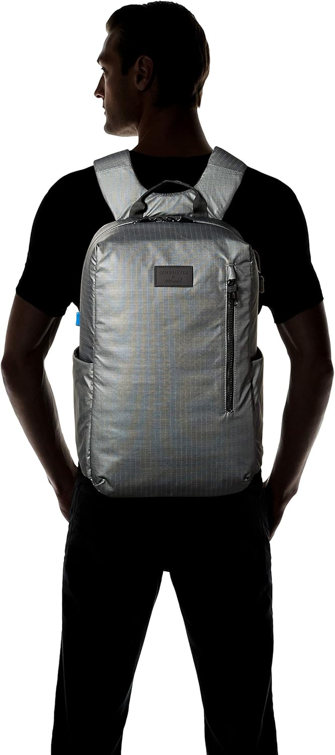 quiksilver daddy daybag backpack