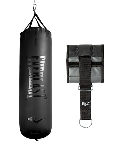 Seamless Anti-Leak 110lb Water Punching Heavy Bag for Adults Heavy Duty Boxing Water Bag for MMA & Kickboxing Indoor & Outdoor Use UV Resistant Vinyl Material Easy Assembly Black