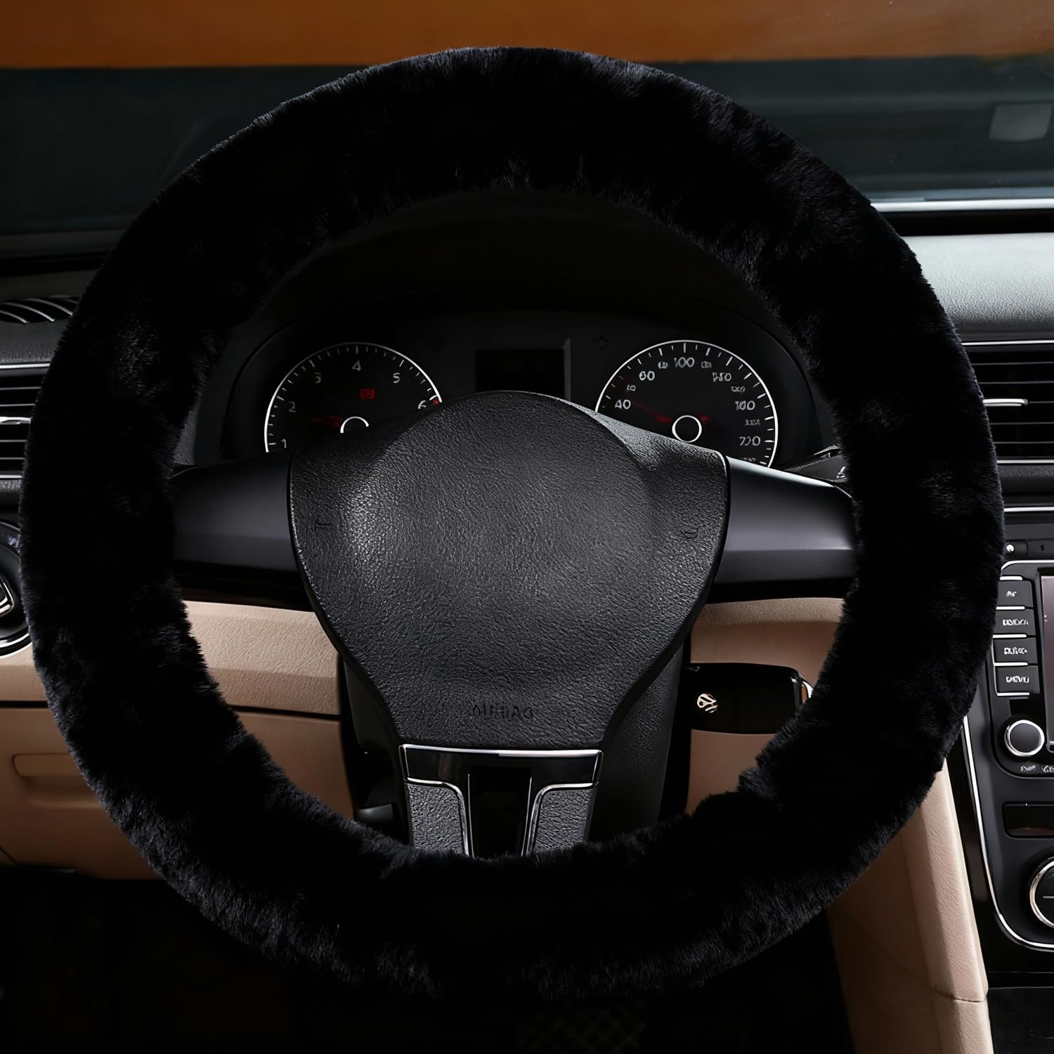 Velvet Steering Wheel Cover Fluffy Warm Automotive Plush Steering Wheel Cover Comfortable Anti Slip Auto Steering Wheel Protector Universal Elastic Protection Cover for Women Men