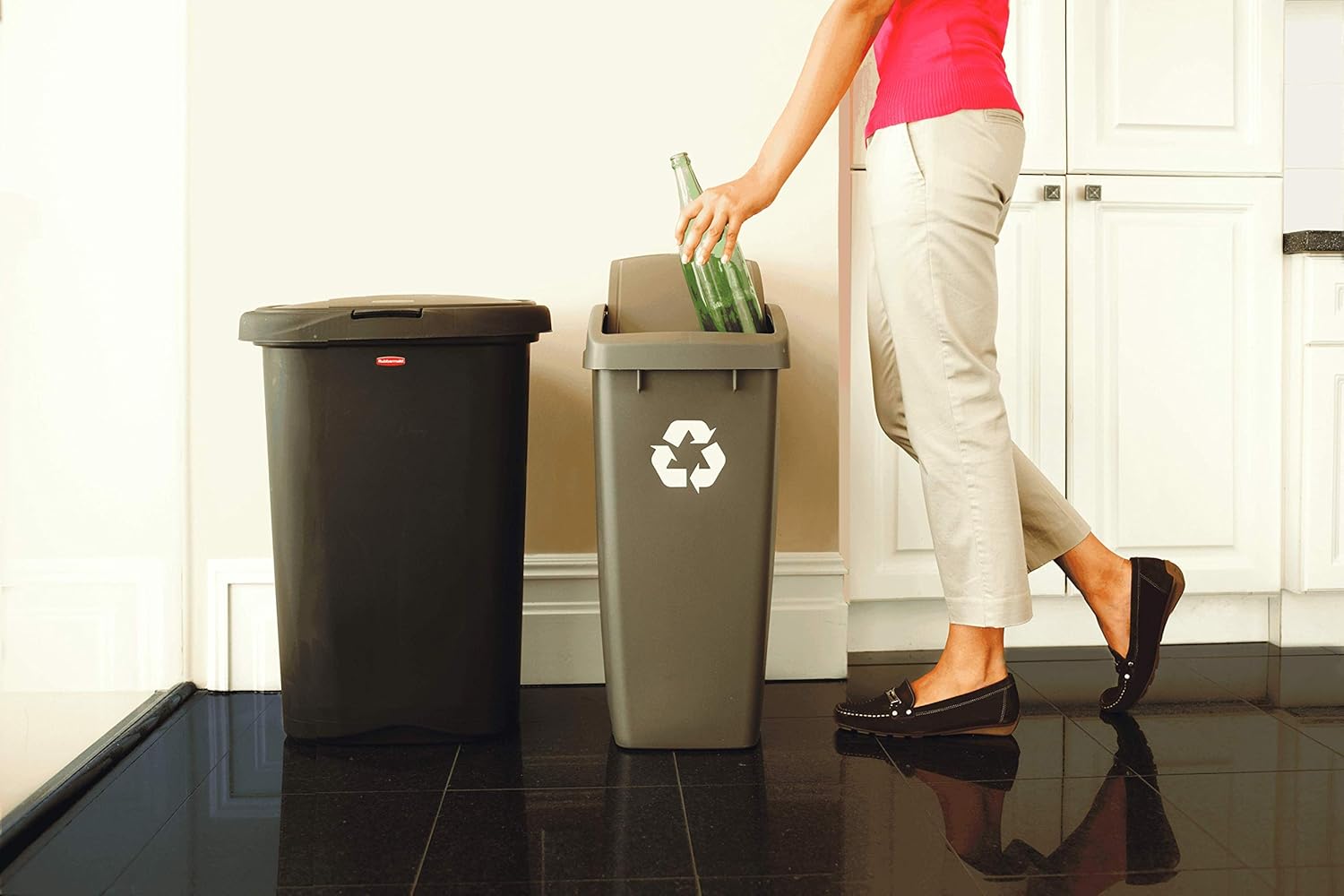 Kitchen Renewed Gray Rubbermaid SwingTop Lid Recycling Bin for Home and Bathroom 12.5 Gallon