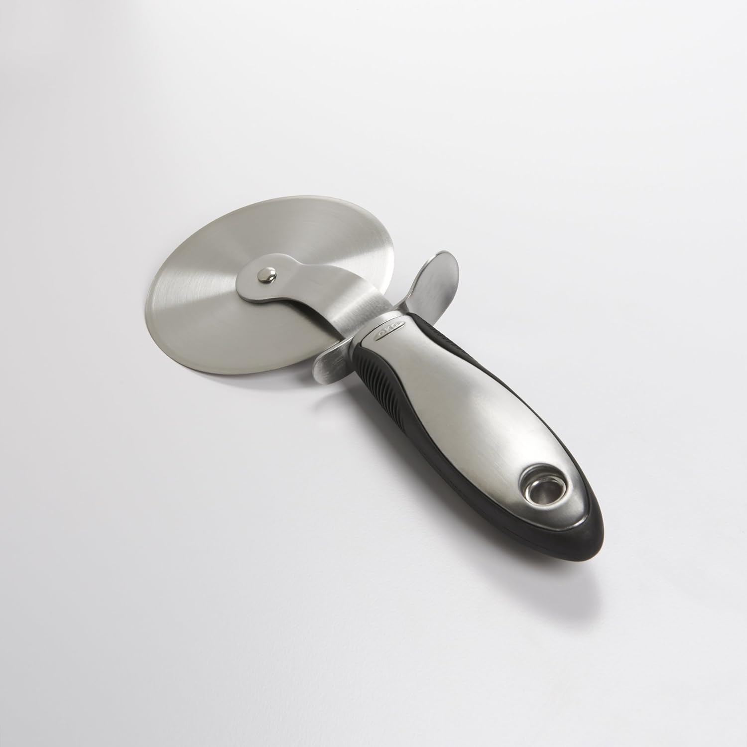 OXO SteeL Pizza Wheel and Cutter, Silver: Pizza Cutters: Kitchen & Dining