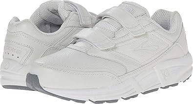 amazon brooks walking shoes