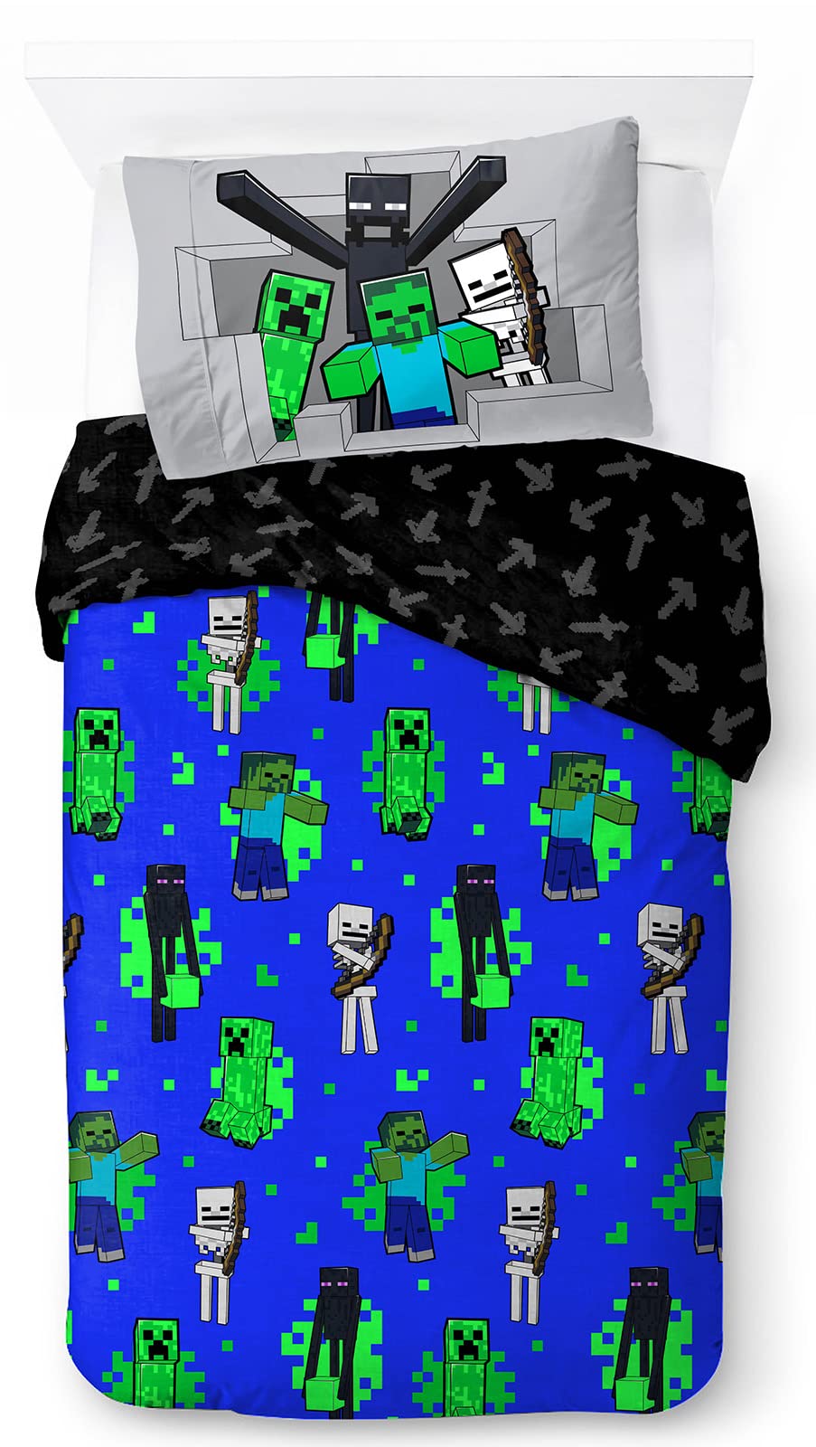 Jay Franco Minecraft Fight Back 100% Cotton Single Duvet Cover Set - Includes Pillowcase — image 1