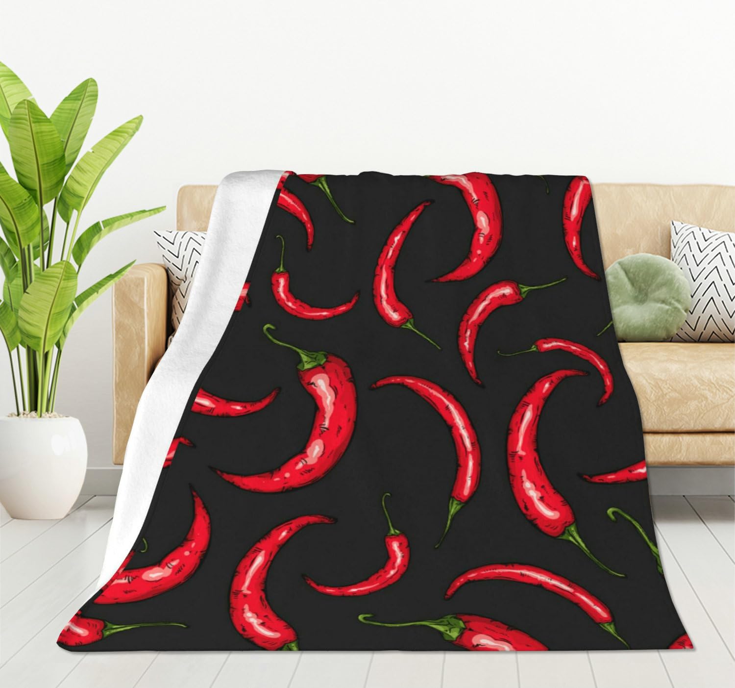HGOD DESIGNS Hot Chili Pepper Fleece Throw Blanket Ultra Soft Cozy Blooming Decorative Flannel Blanket All Season for Home Couch Bed Chair Travel 100x130cm