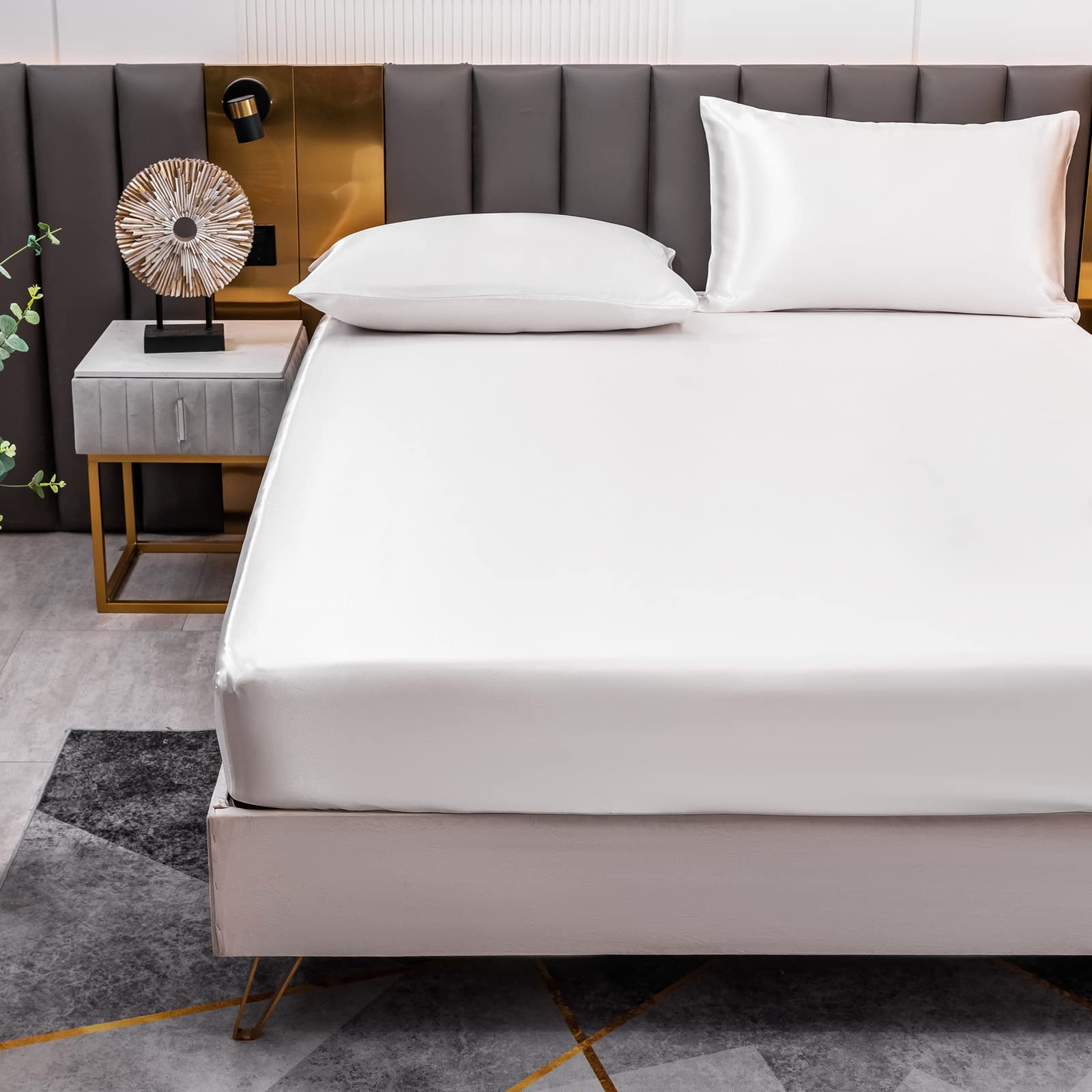 Jemiipee Satin Fitted Sheet White, Super King Size for Bed 180 x 200 cm, Deep Pocket 30 cm (12 Inch), Soft Silky Solid Color Fitted Bedding Sheets
