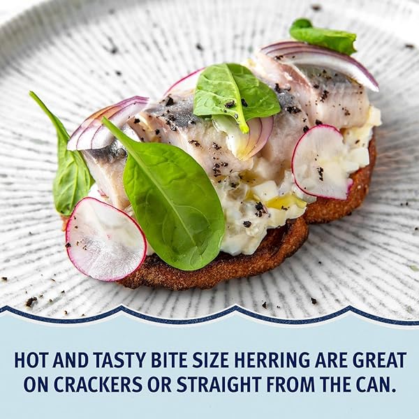 BEACH CLIFF WILD CAUGHT HERRING FISH STEAKS IN LOUISIANA HOT SAUCE, 3.75 OZ CAN – 15G PROTEIN PER SERVING