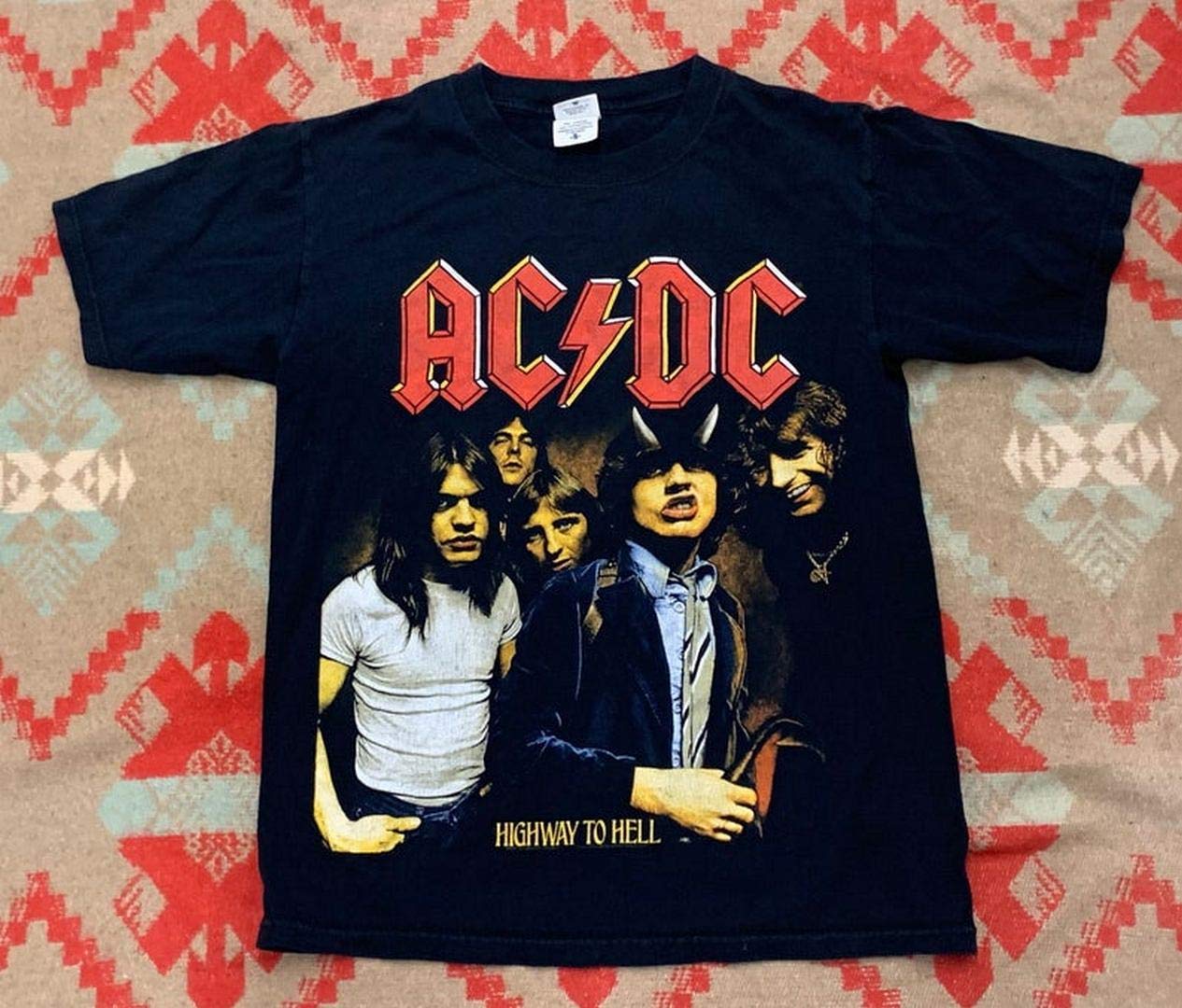 Amazon Com Vintage 2001 Acdc Highway To Hell Rock Concert Band Tee Angus Bon Scott T Shirt Handmade