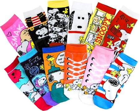 Amazon Co Jp スヌーピーカラフル靴下 ソックス 12種類柄12足1セット サイズ19ー24cm 22ー24対応 おもちゃ