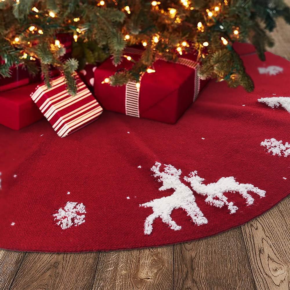 Amazon Com Meriwoods 3d Knit Tree Skirt 48 Inch Chunky Knitted Tree Collar For Country Rustic Christmas Decorations Burgundy Red Cream White Home Kitchen