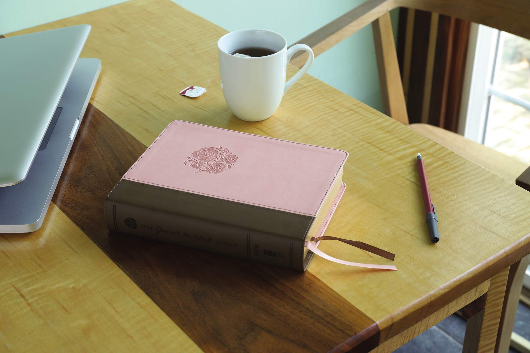 NIV, Journal the Word Bible for Women, Leathersoft, Brown/Pink, Red Letter, Comfort Print: 500+ Prompts to Encourage Journaling and Reflection NIV, Journal the Word Bible for Women, Leathersoft, Brown/Pink, Red Letter, Comfort Print: 500+ Prompts to Encourage Journaling and Reflection Imitation Leather
