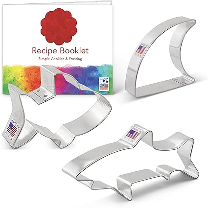 Amazon Ann Clark Cookie Cutters サメ クッキー型3個セット 赤ちゃんザメ サメのひれ サメ レシピ小冊子付き Ann Clark Cookie Cutters クッキー型 通販