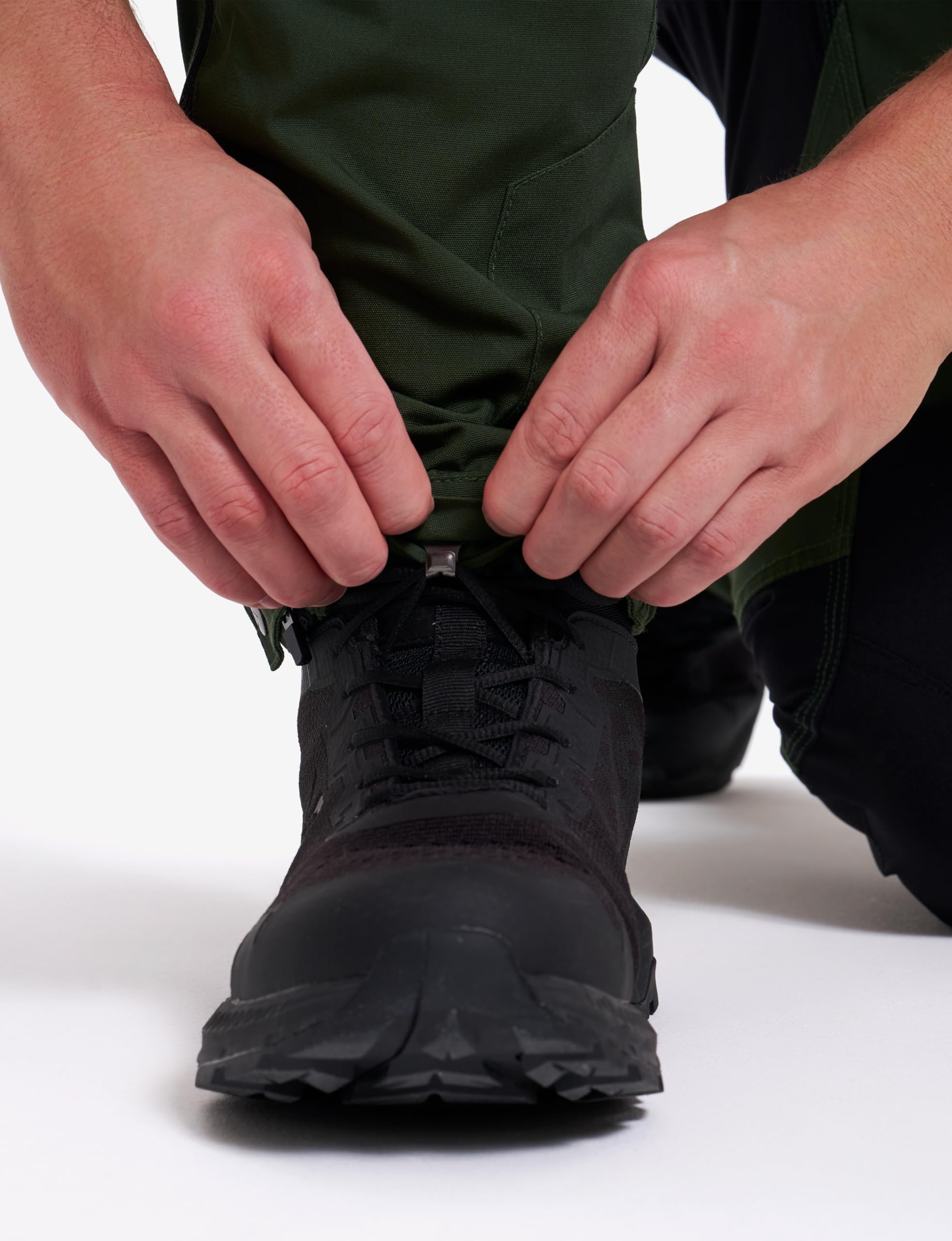 RevolutionRace Herren Nordwand Pro Pants, Hose zum Wandern und für viele Outdoor-Aktivitäten, Forest Green/Black, S 8