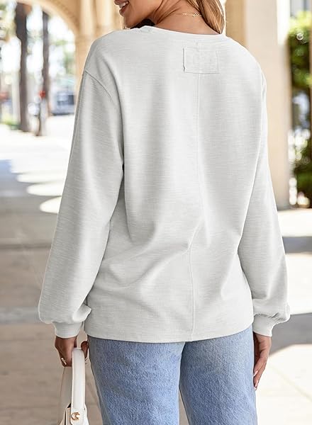 SHEWIN WOMENS TOPS CASUAL CREWNECK FALL FASHION 2024 TOP FOR WOMEN TRENDY KNIT LONG SLEEVE SHIRT LIGHT GREY MEDIUM