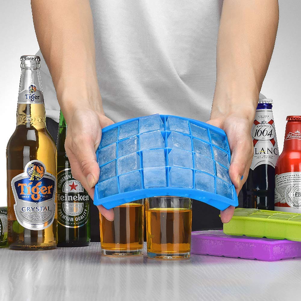 sunvito Muffa del Ghiaccio 3 Set, Coperchio Stampo Cubetti di Ghiaccio 24 Vaschette per cubetti di Ghiaccio, Stampo per Ghiaccio con Coperchio Jumbo in Silicone per cubetti di Ghiaccio 2,5 * 2,5 cm