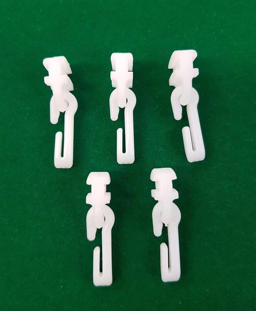 40 x Silent Gliss Genuine Gliders 3534 with 3571 Small Hook For