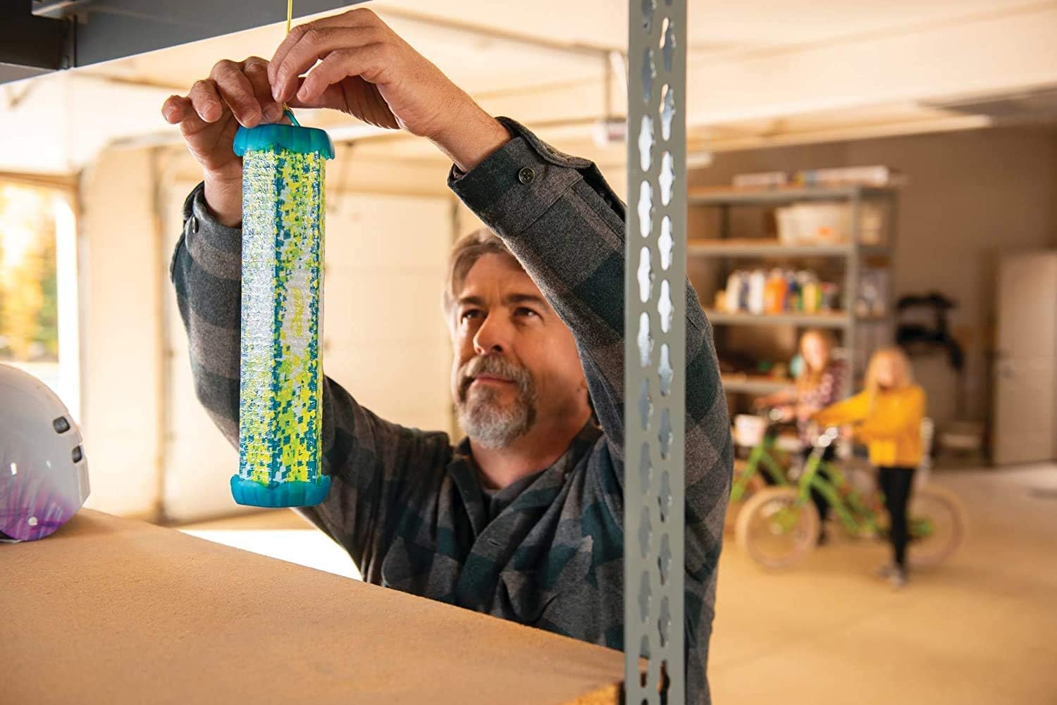RESCUE! Non-Toxic TrapStik for Flies – Indoor Hanging Fly Trap : Insect Repellents : Garden & Outdoor