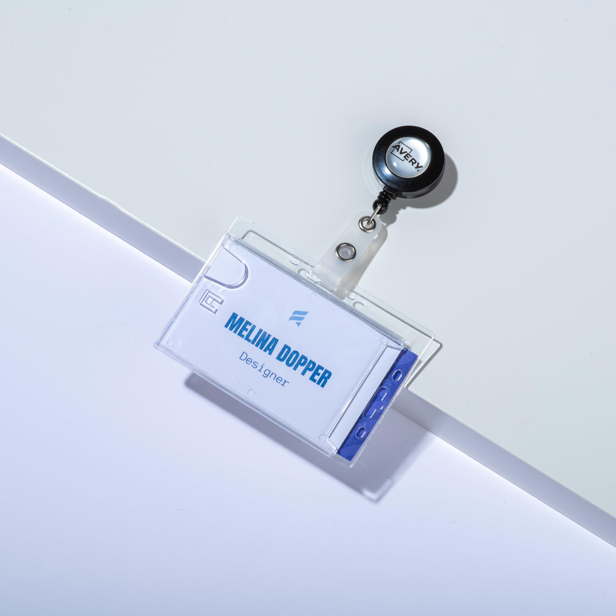 Avery 4827 Double Security Badge Holder with Extendable Reel 90 x 54 mm - Pack of 10