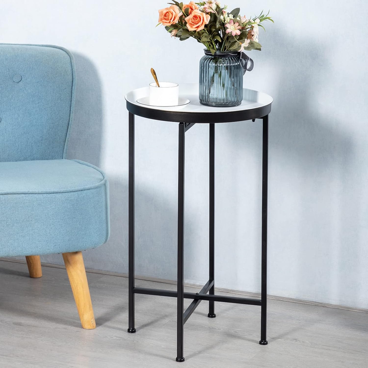 HollyHOME Small Round Metal Waterproof End Table, Accent Indoor&Outdoor Coffee Side Table, Snack Sofa Table for Living Room, Anti-Rust Decorative Plant Stand, (D) 14.5" x (H) 25", Black/White: Kitchen & Dining