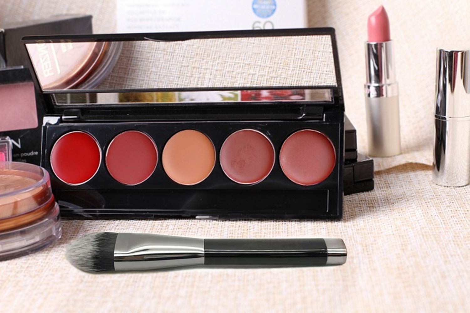 GOERTI Tapered Foundation Brush for Liquid Makeup Concealer Brush Face Kabuki Brush for Blending Liquid Cream DIY Facial Mask Brush Premium Fluffy Bristles (Tapered foundation brush): Beauty