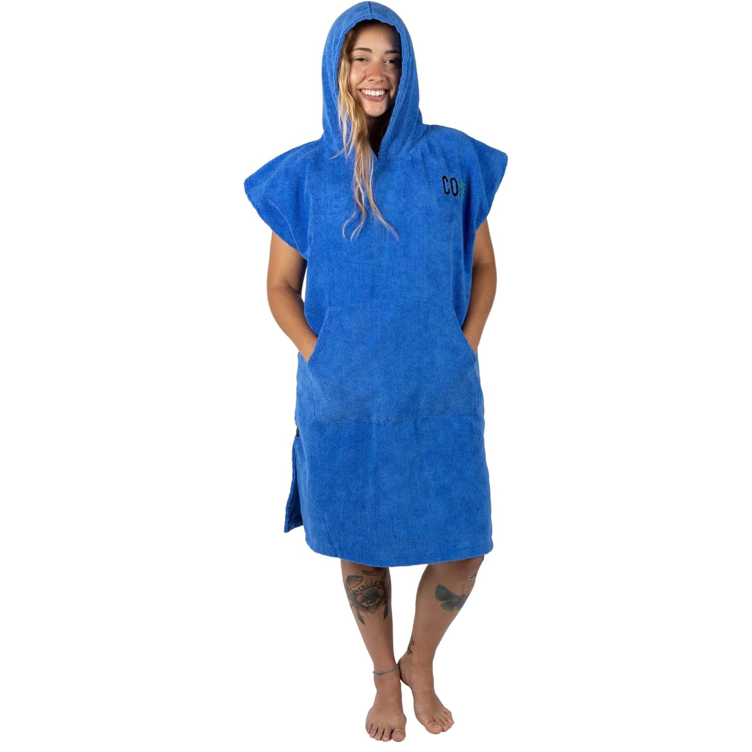 COR Surf Changing Towel Poncho for Adults - Soft and Quick Dry Microfibre Swimming Robe, Hooded Towel with Pockets, Lightweight and Fade-Resistant, Medium Blue, M