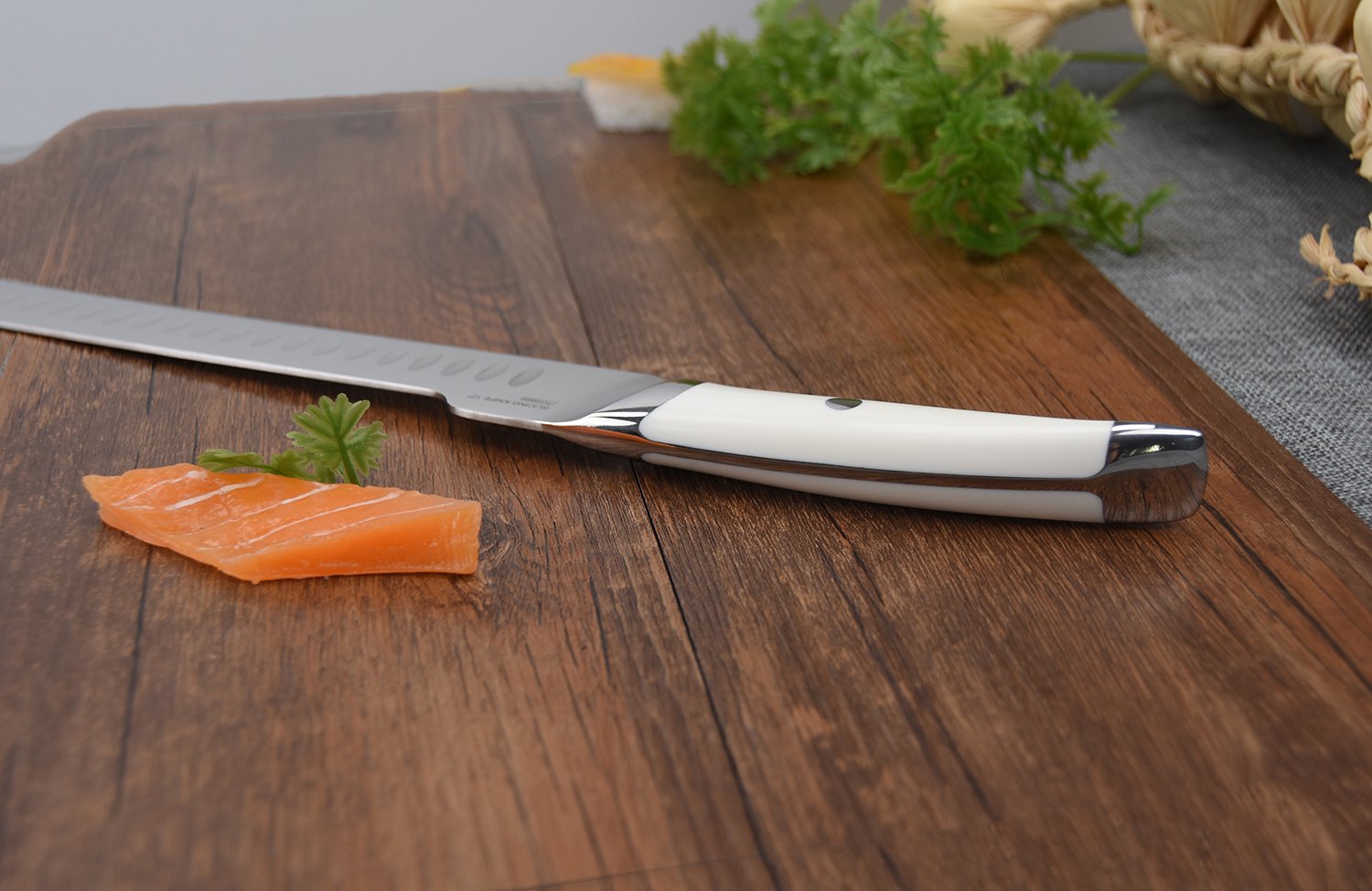 TUO CUTLERY Slicing Knife 12'' White HandleJapanese Ultra Stainless
