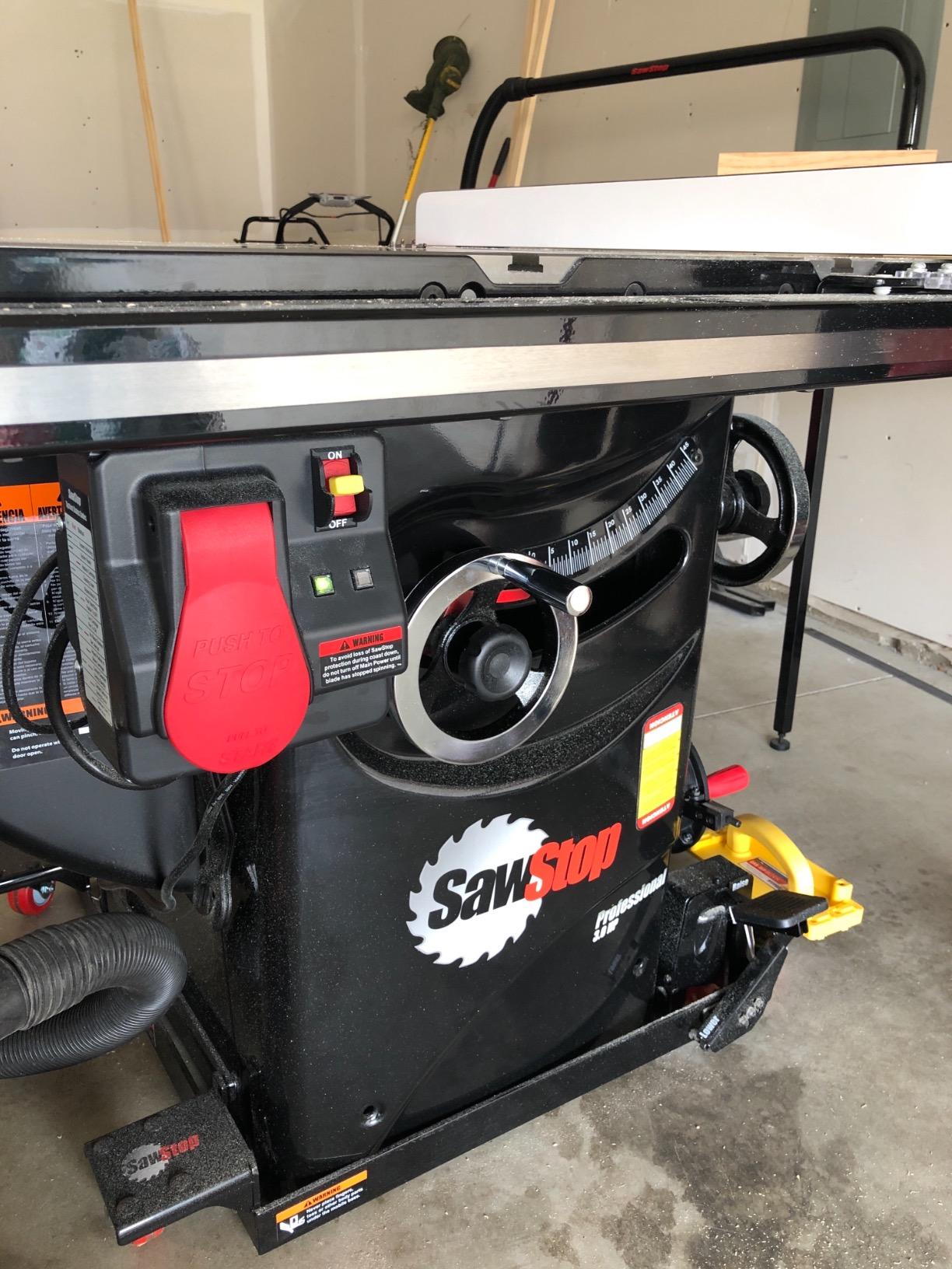 14/mo Finance SawStop MBPCSIND Industrial Saw Mobile Base Assembly