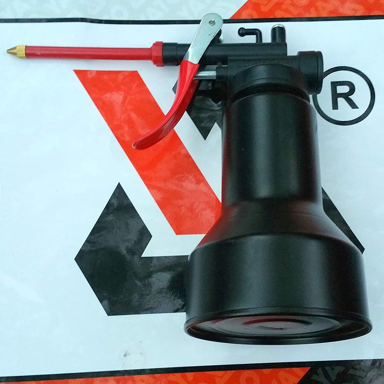 Yato yt-06913 – Oil Can with Flexible 300 ml Applicator