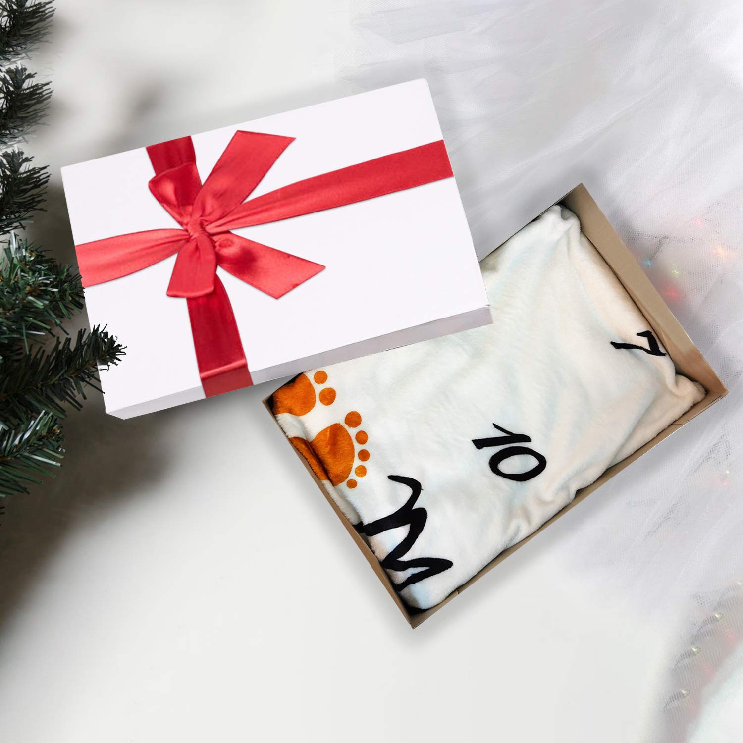 MOMONI Premium 13 Piece White Gift Boxes with Lids of Assorted Sizes with 4 inch Deep Robe Wrapping Boxes Set for Wrapping Christmas Gifts, Birthday, Holiday