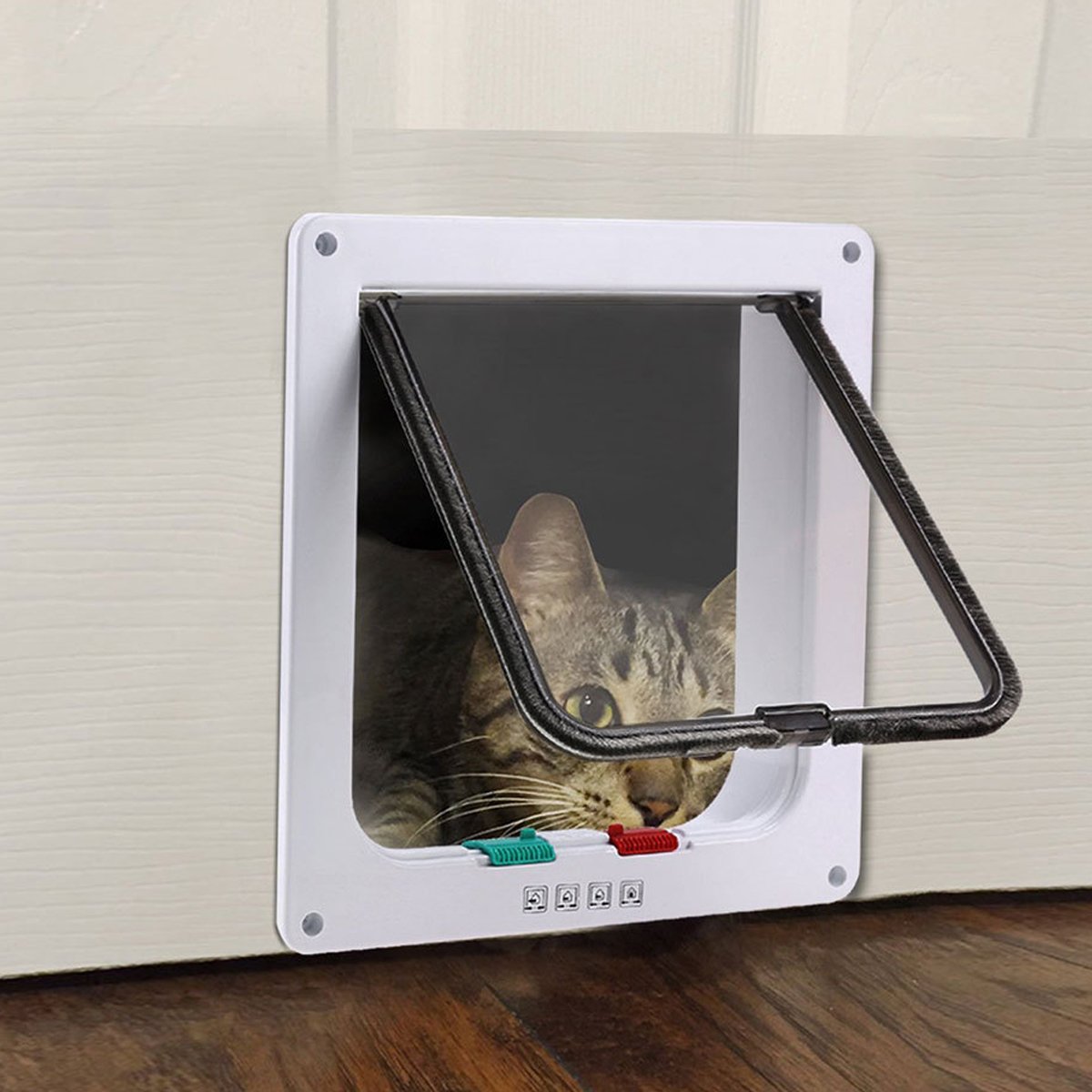 PETCUTE Cat Flap Dog Door 4 Way Locking Pet Door for Cat and Dog,Fast installation, Durable,Easy Fitting,Dog Flap Pet Door Flap for Indoor Outdoor Doors White M