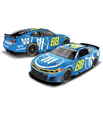Amazon.com: Akinori Ogata 2024 Mooneyes 1:64 Diecast : Toys