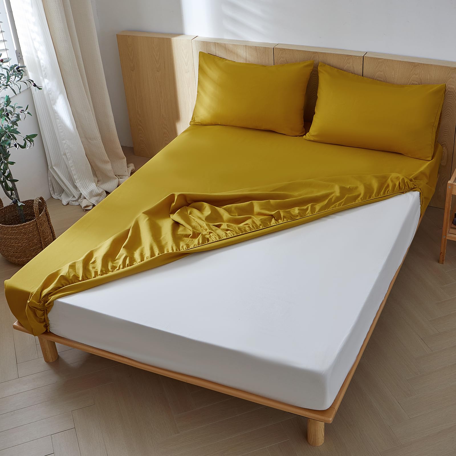 DuShow Brushed Microfiber Fitted Sheet King,36cm Deep Fitted King Sheet,Plain Dyed Bedding Sheet,Bottom Bed Sheet King-Yellow