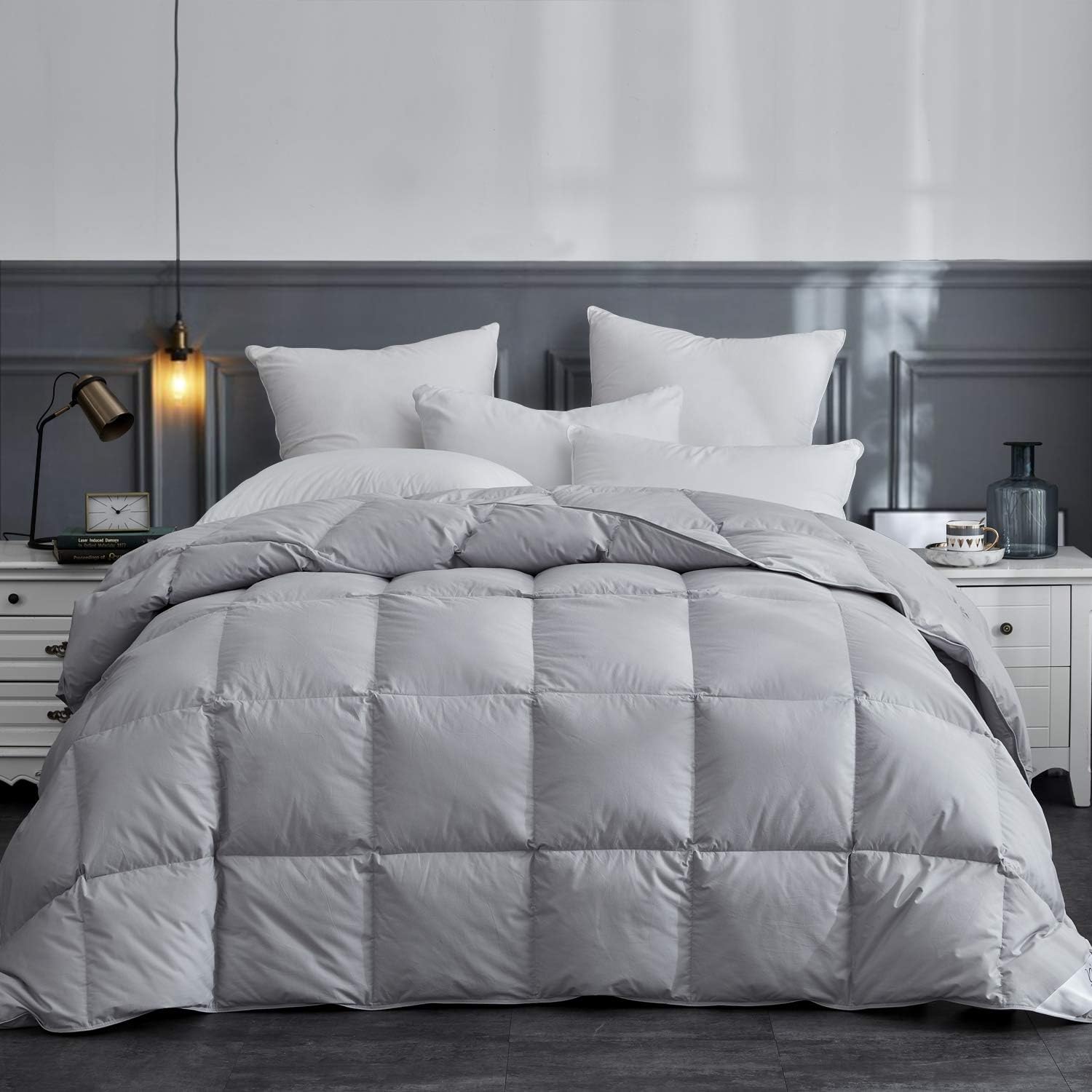 SHEONE Goose Down Comforter Queen Size 100% Cotton Cover Down Proof with Corner Tabs, 50 Oz Fill Weight 700+ Fill Power, All-Season Comforetr, Silver Grey Fabric (Queen)