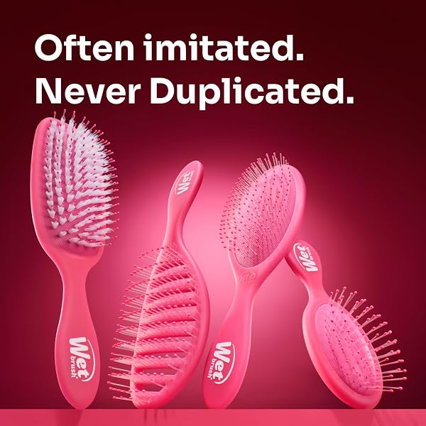 WET BRUSH SQUIRT DETANGLING BRUSH, 3 CT, PINK, PURPLE & BLUE, MINI DETANGLER, NO TANGLE ULTRA-SOFT INTELLIFLEX BRISTLES, WET & DRY STYLING HAIRBRUSH FOR WOMEN & MEN, ALL HAIR TYPES