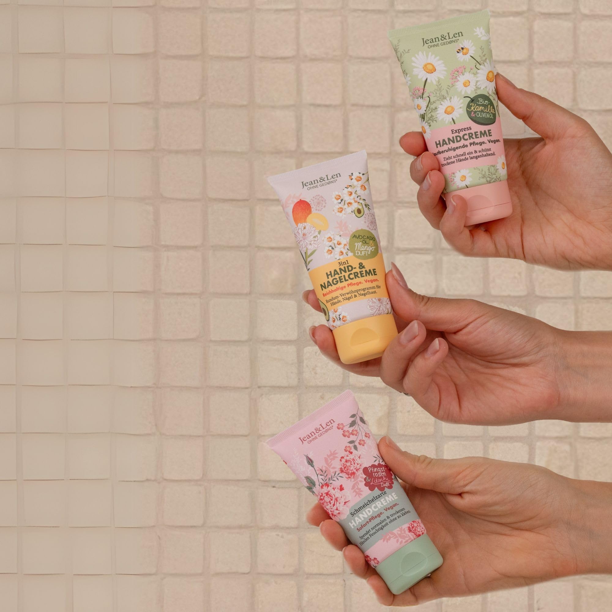 Jean & Len Handcreme Kamille & Olivenöl, vegane Pflegeformel mit Bio-Kamillenblüten Extrakt & Olivenöl, hautberuhigend, zieht schnell ein, vegane Handpflege, ohne Parabene & Silikone, 75 ml 6