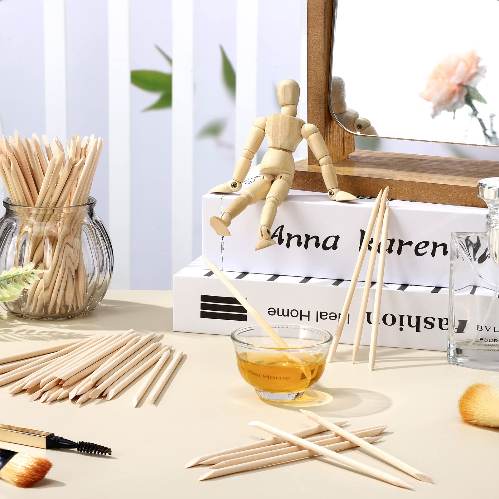 Demissle Eye Brow Wooden Wax Sticks Mini Waxing Applicator Sticks Lip Nose Eyebrow Wood Craft Small Facial Hair Spatula Applicator for Home Spa Hair Removal Smooth Skin Use(400 Pieces)