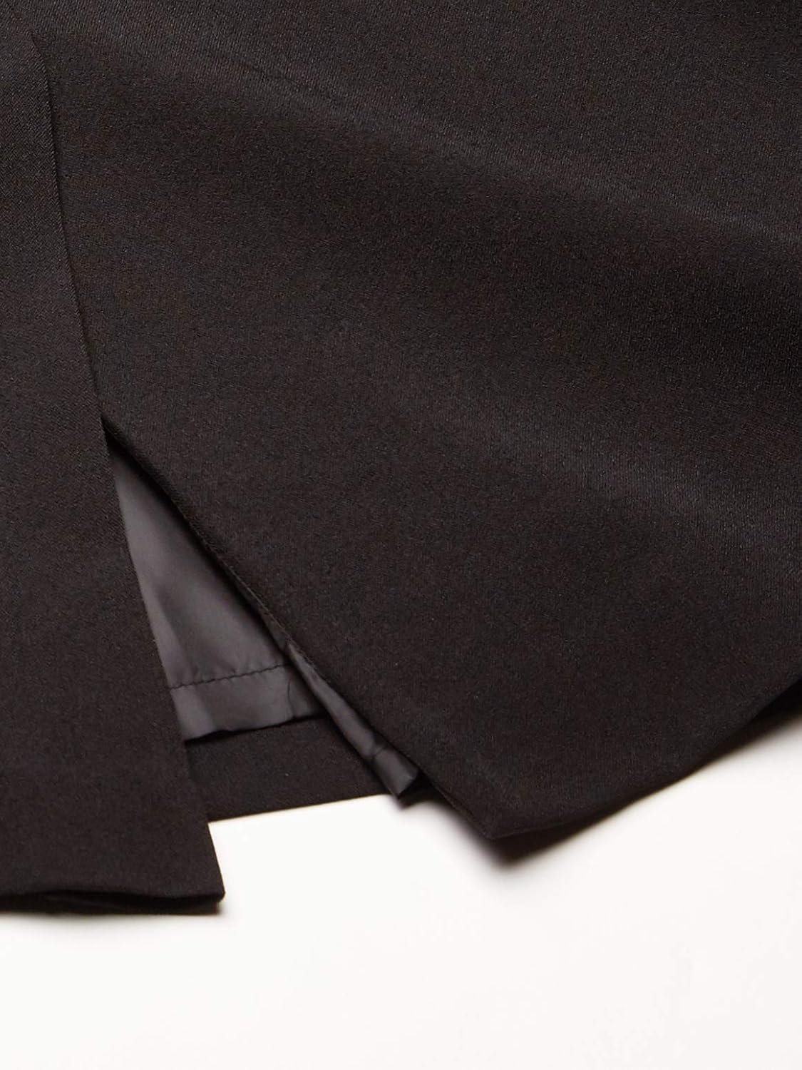 Kasper Women's Plus Size Stretch Crepe Skimmer Skirt at  Women’s Clothing store