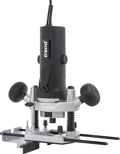 Trend T4EK 1/4 Inch Variable Speed Router 850W Kitbox 240V
